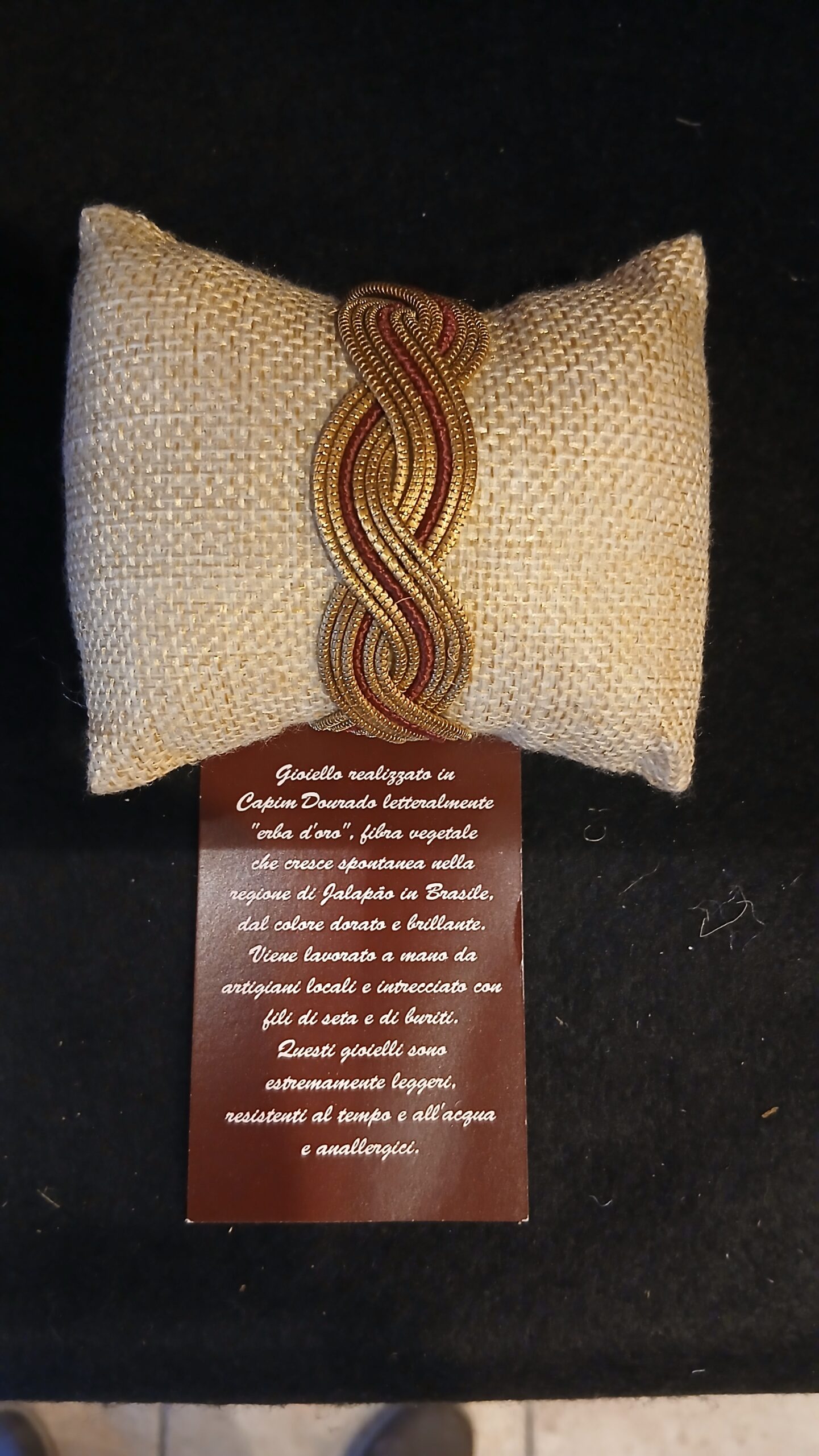 Bracciale rigido oro vegetale capim dourado amaranto