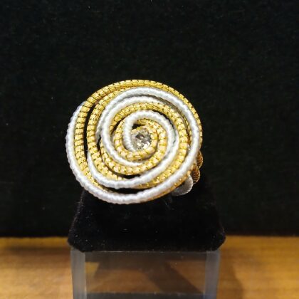 Anello in oro vegetale 18